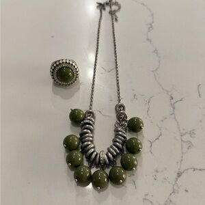 Elegant Green Beaded Necklace and Ring Set